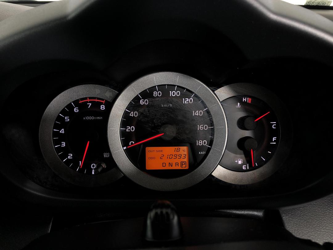 Photo '21' of Toyota Rav4