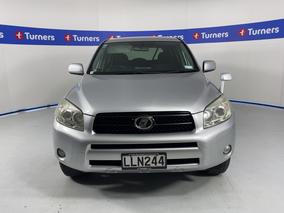 Photo '2' of Toyota Rav4