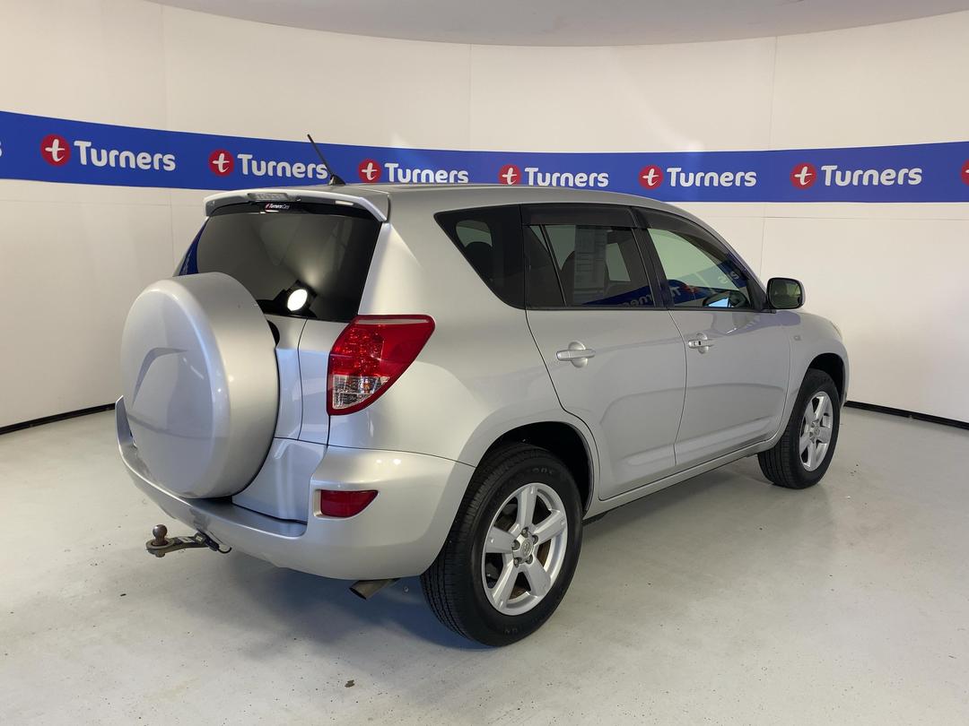 Photo '7' of Toyota Rav4