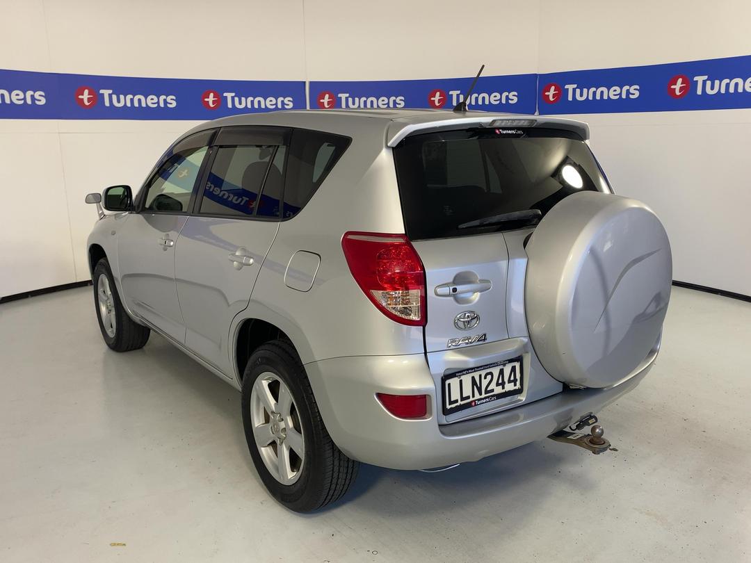 Photo '5' of Toyota Rav4