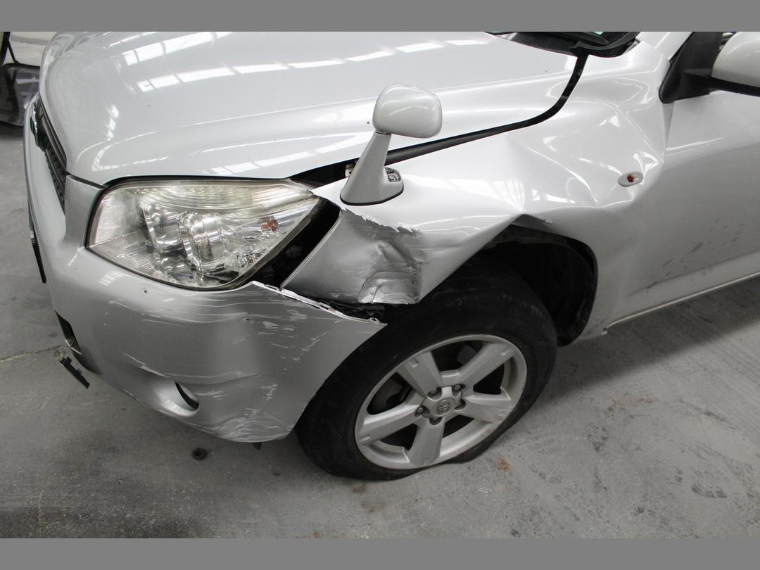 Photo '4' of Toyota Rav4 Photo '4' of Toyota Rav4