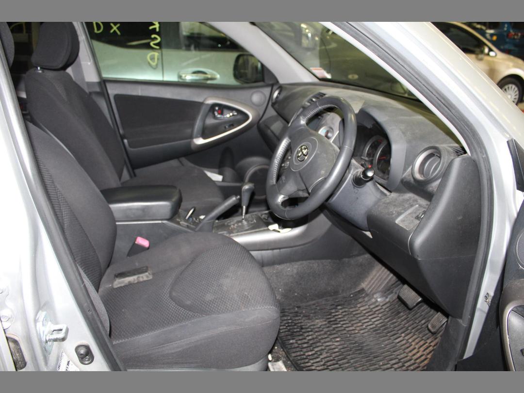Photo '11' of Toyota Rav4 Photo '11' of Toyota Rav4