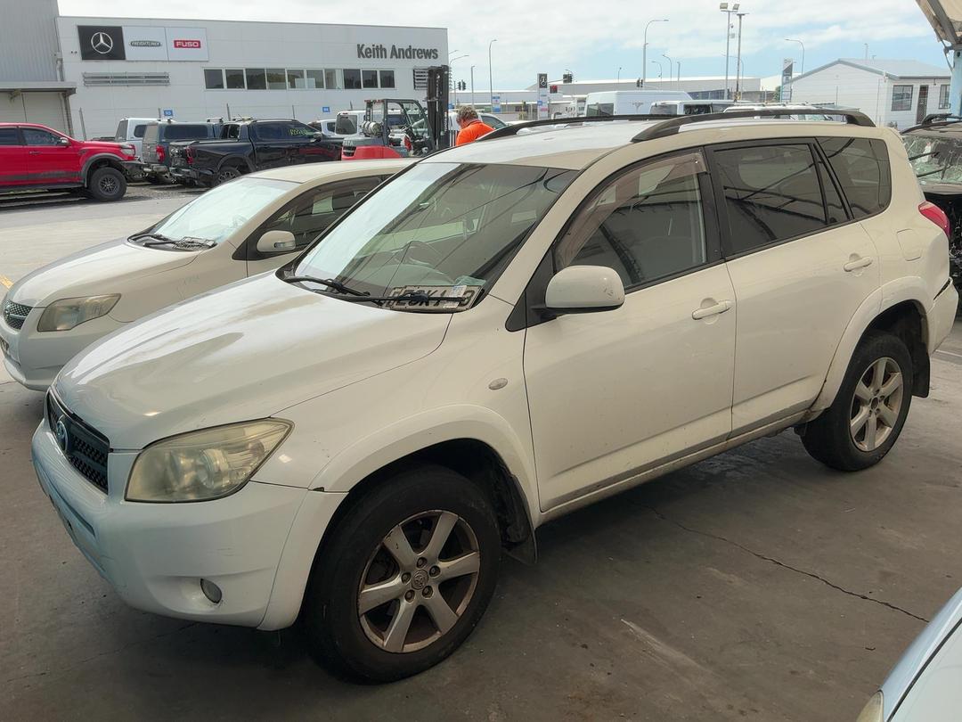 Photo '6' of Toyota Rav4 LTD Photo '6' of Toyota Rav4 LTD