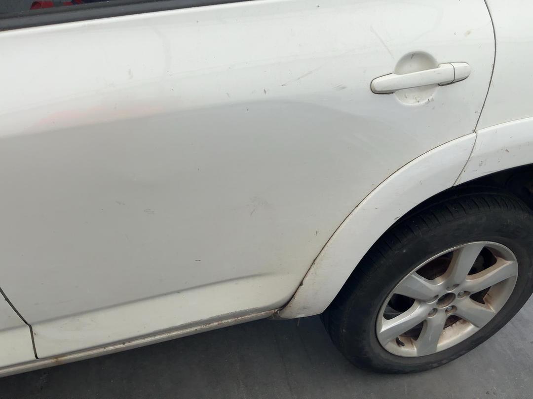 Photo '9' of Toyota Rav4 LTD Photo '9' of Toyota Rav4 LTD