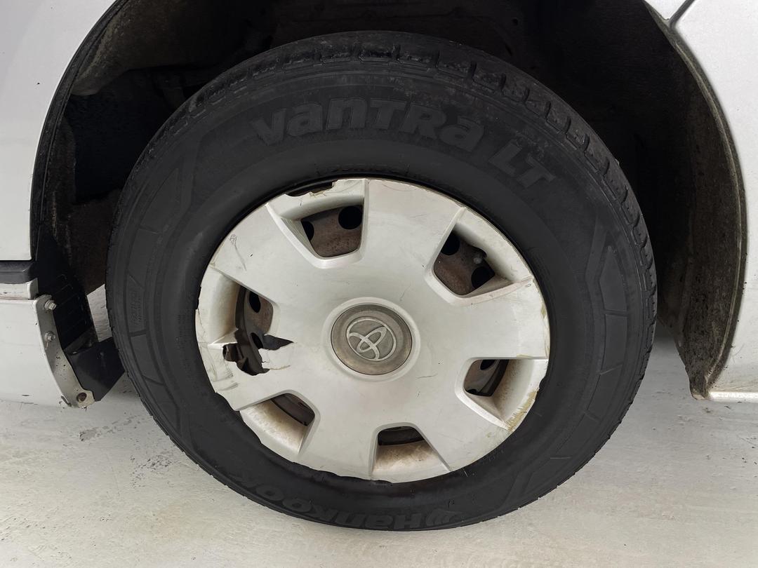 Photo '10' of Toyota Regius