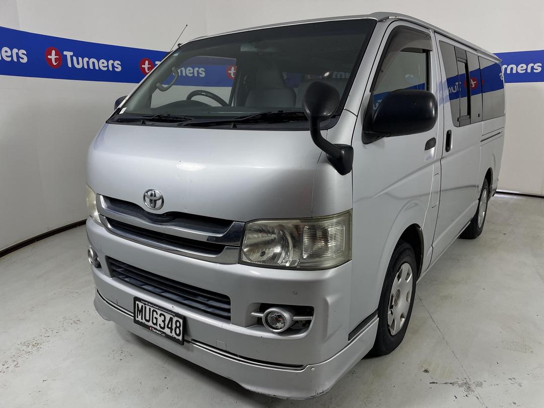 Photo '4' of Toyota Regius