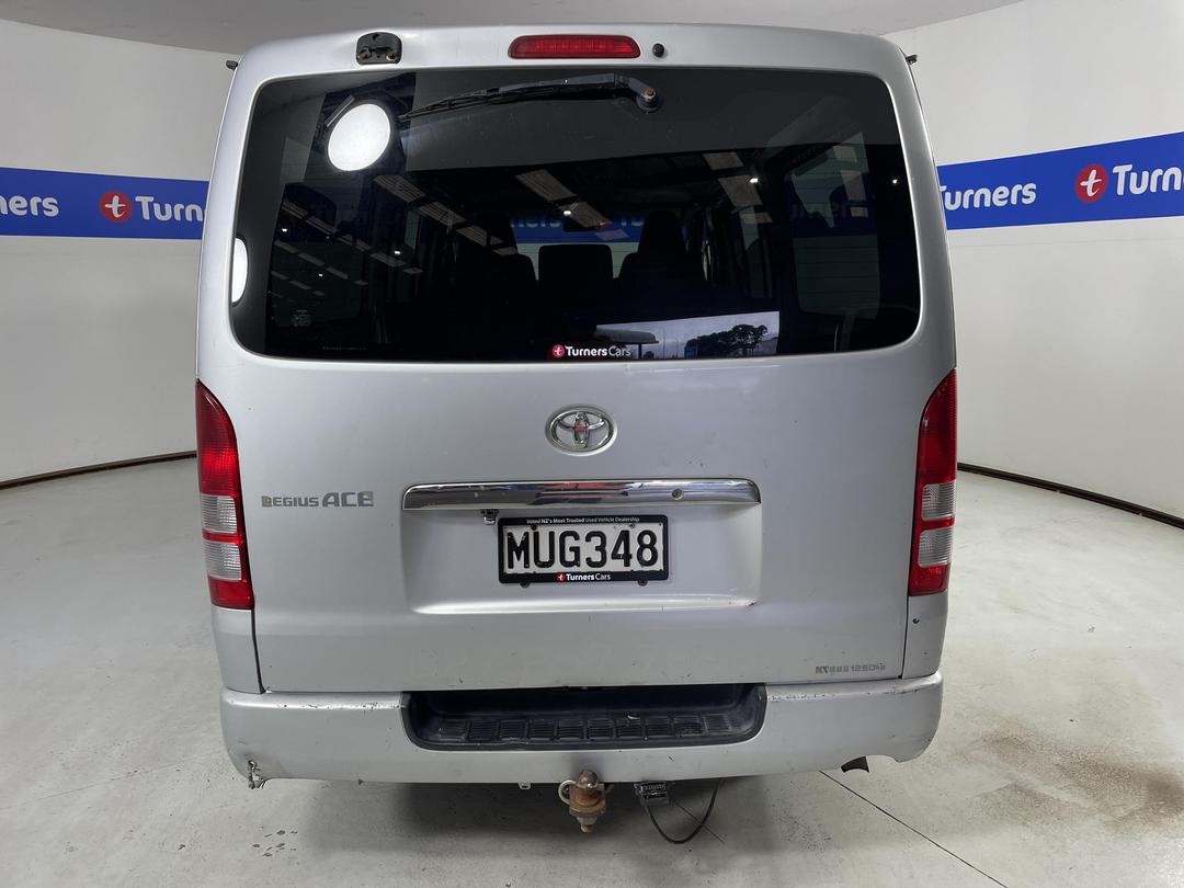 Photo '6' of Toyota Regius