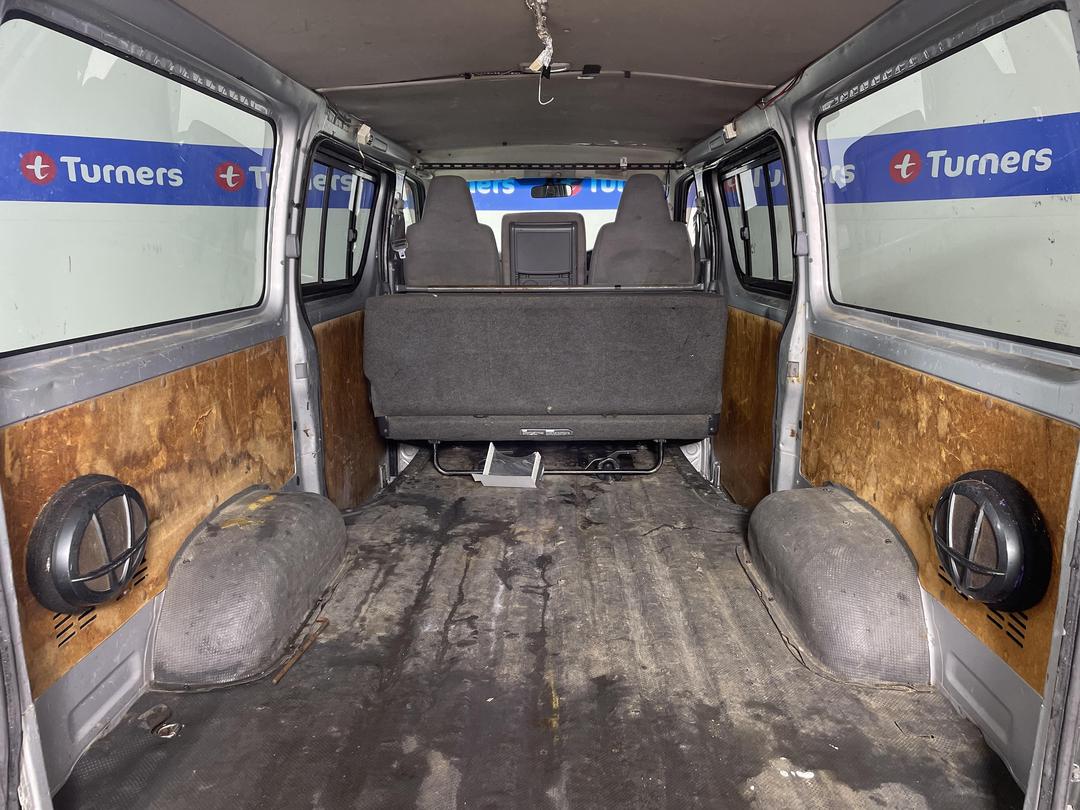 Photo '14' of Toyota Regius