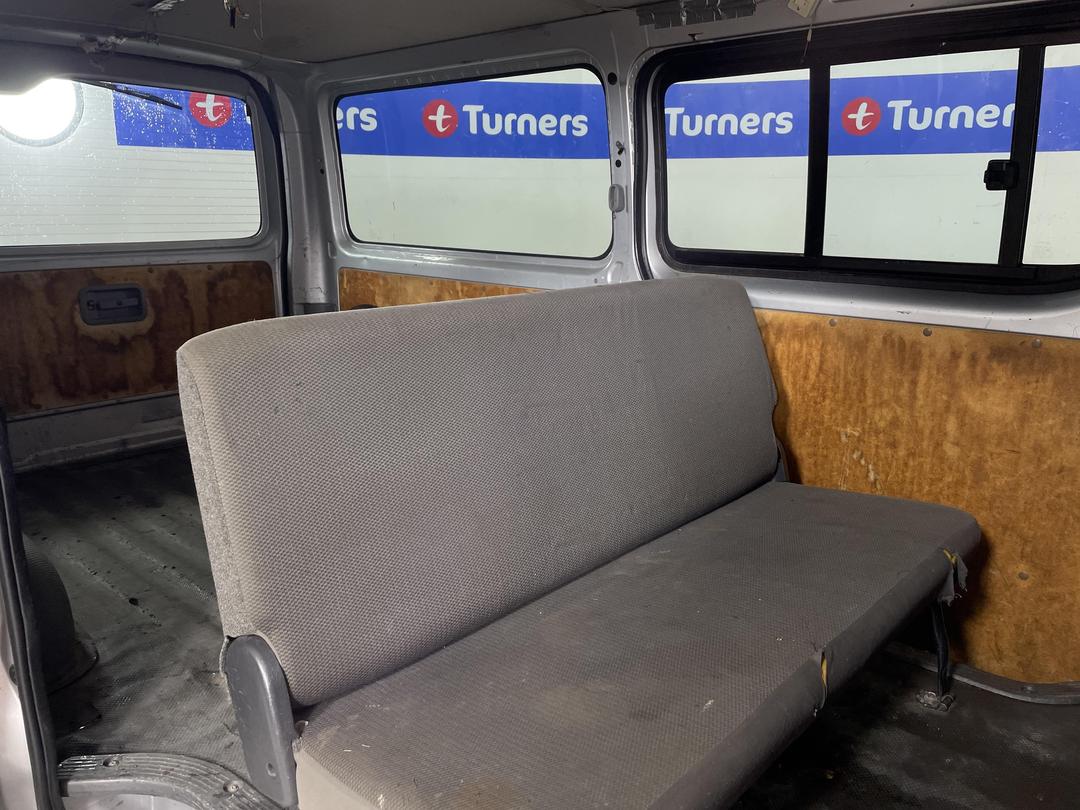 Photo '19' of Toyota Regius