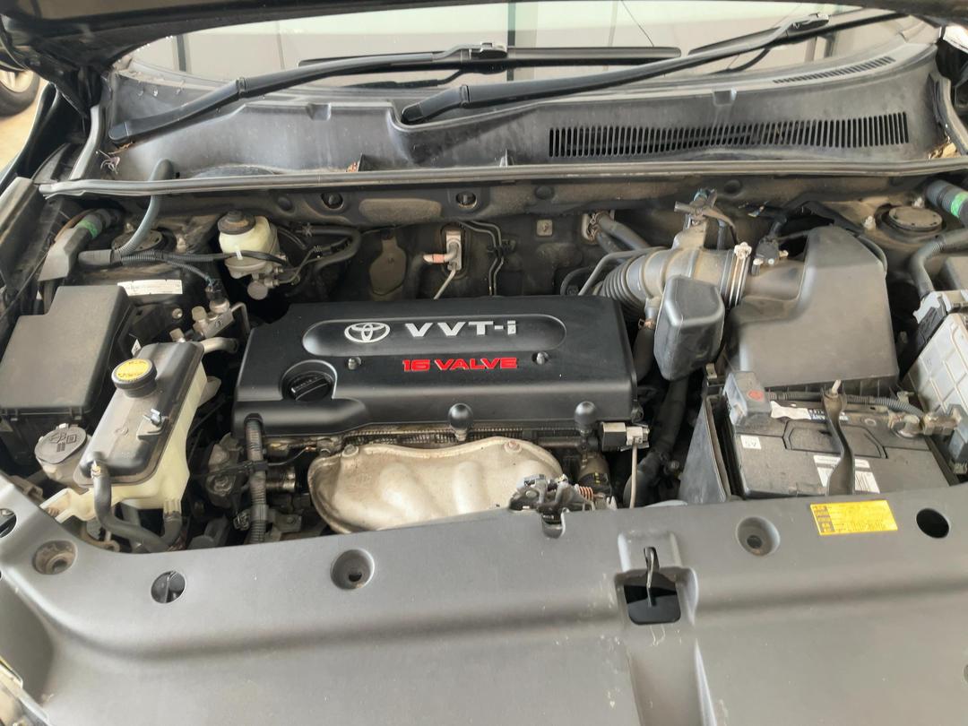 Photo '13' of Toyota Vanguard