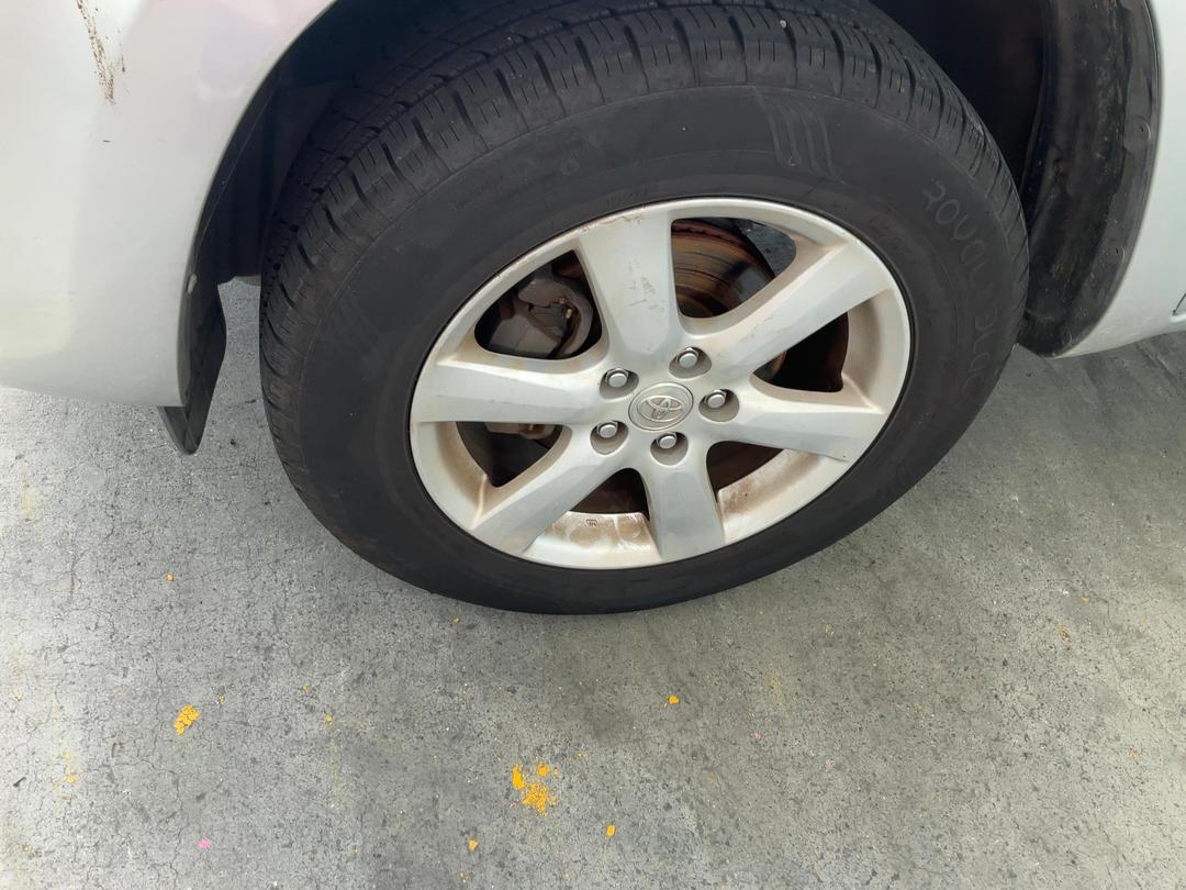 Photo '4' of Toyota Vanguard