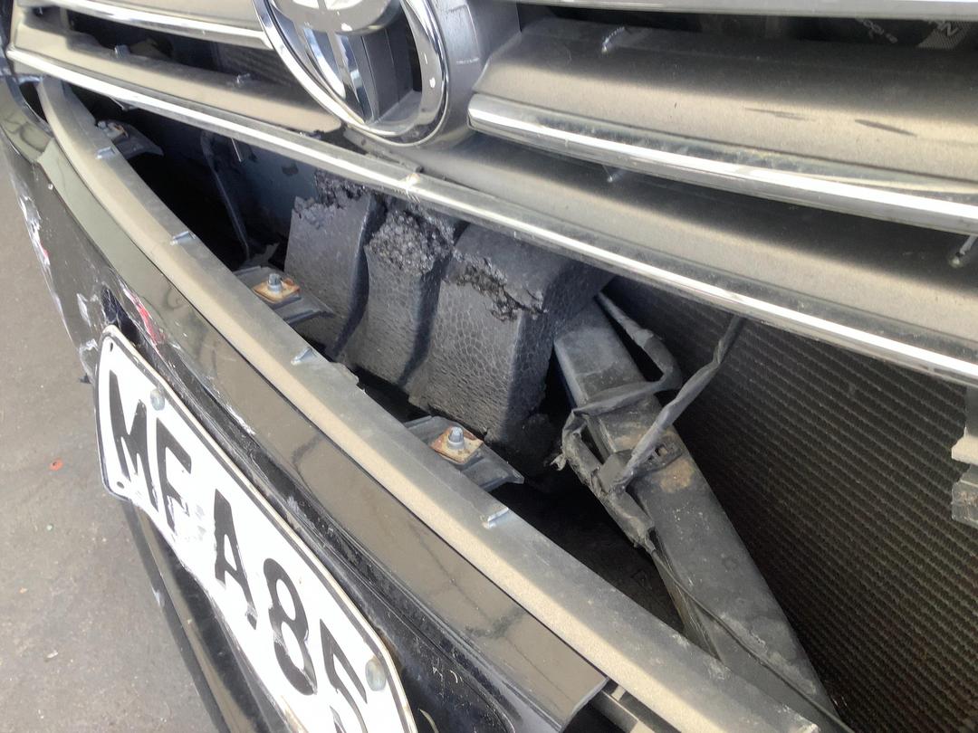 Photo '6' of Toyota Vanguard