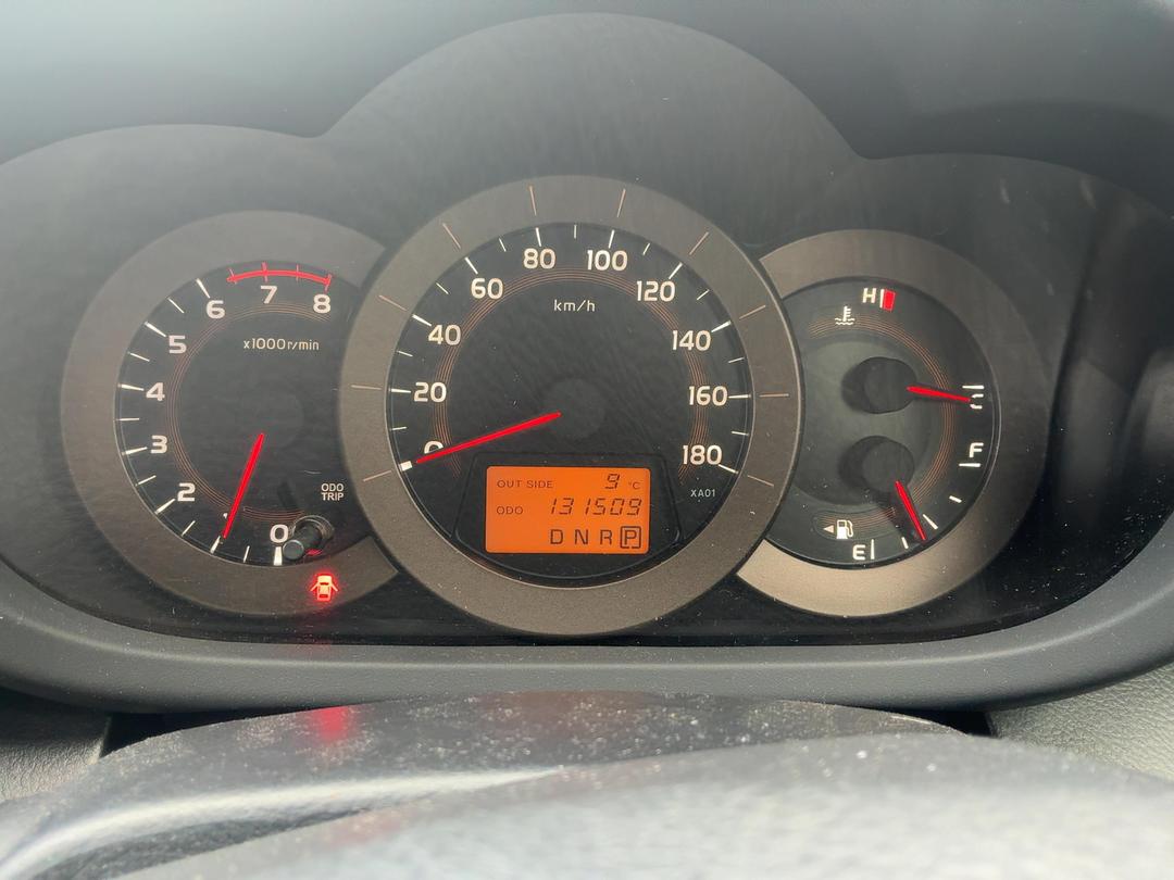 Photo '19' of Toyota Vanguard