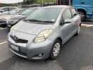 Thumbnail '3' of Toyota Vitz
