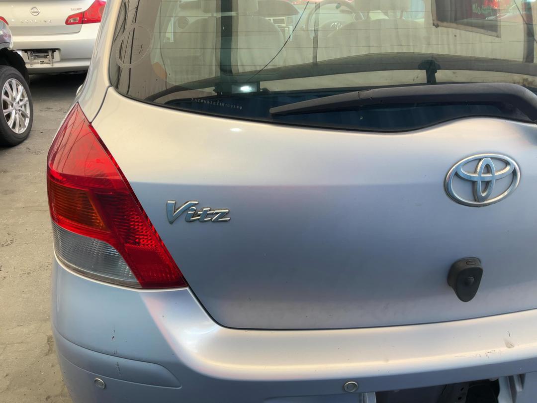 Photo '28' of Toyota Vitz