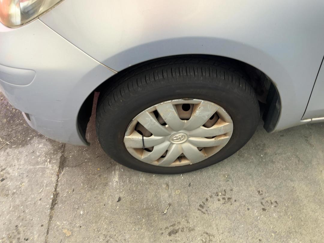 Photo '35' of Toyota Vitz