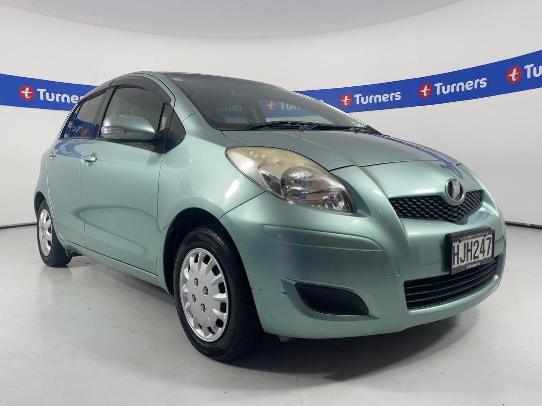 Photo '1' of Toyota Vitz