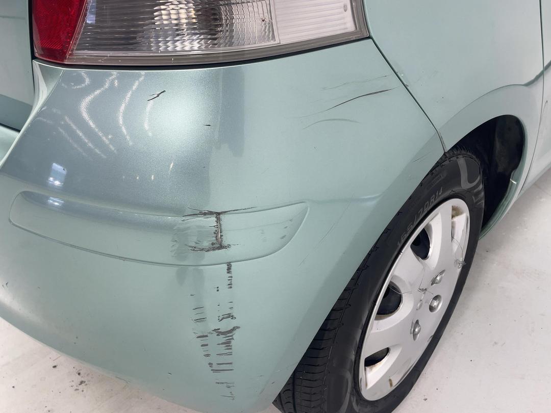 Photo '26' of Toyota Vitz