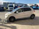 Thumbnail '4' of Toyota Vitz