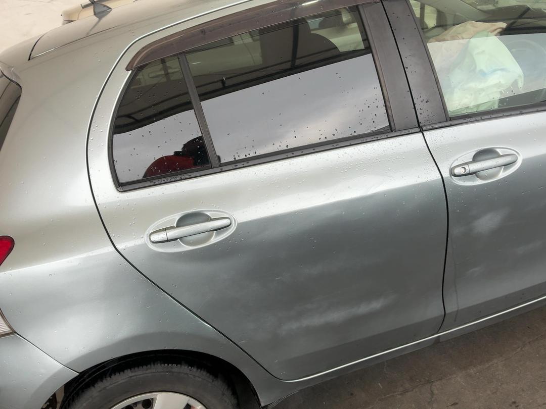 Photo '15' of Toyota Vitz Photo '15' of Toyota Vitz