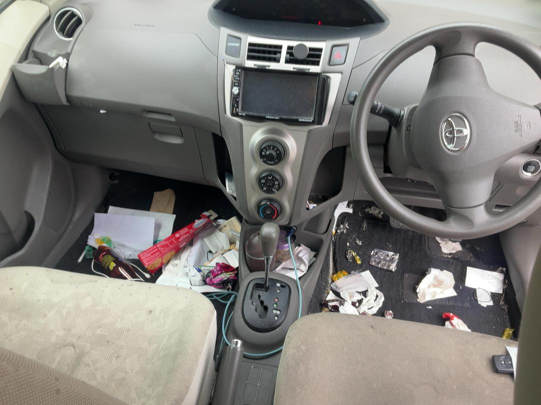 Photo '17' of Toyota Vitz Photo '17' of Toyota Vitz