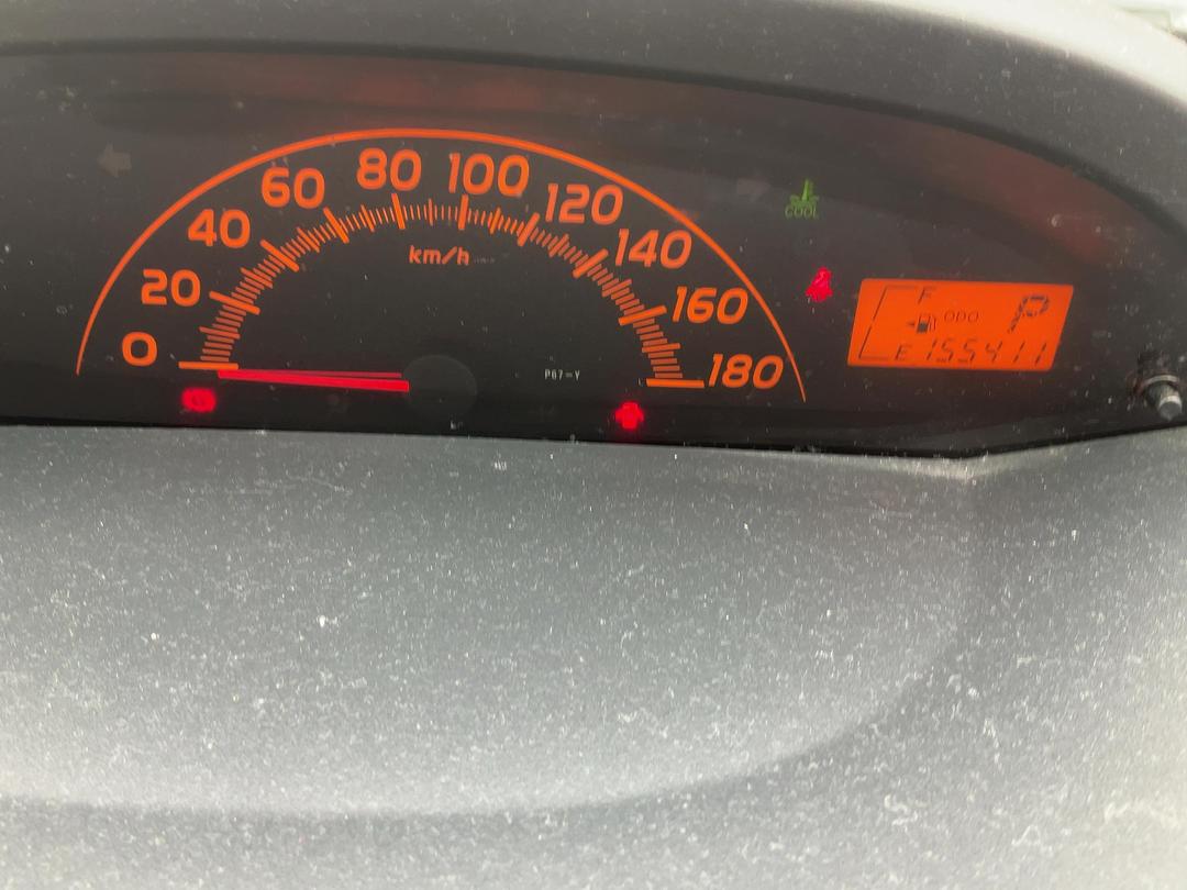 Photo '18' of Toyota Vitz Photo '18' of Toyota Vitz