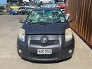 Thumbnail '3' of Toyota Vitz