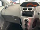 Thumbnail '14' of Toyota Vitz