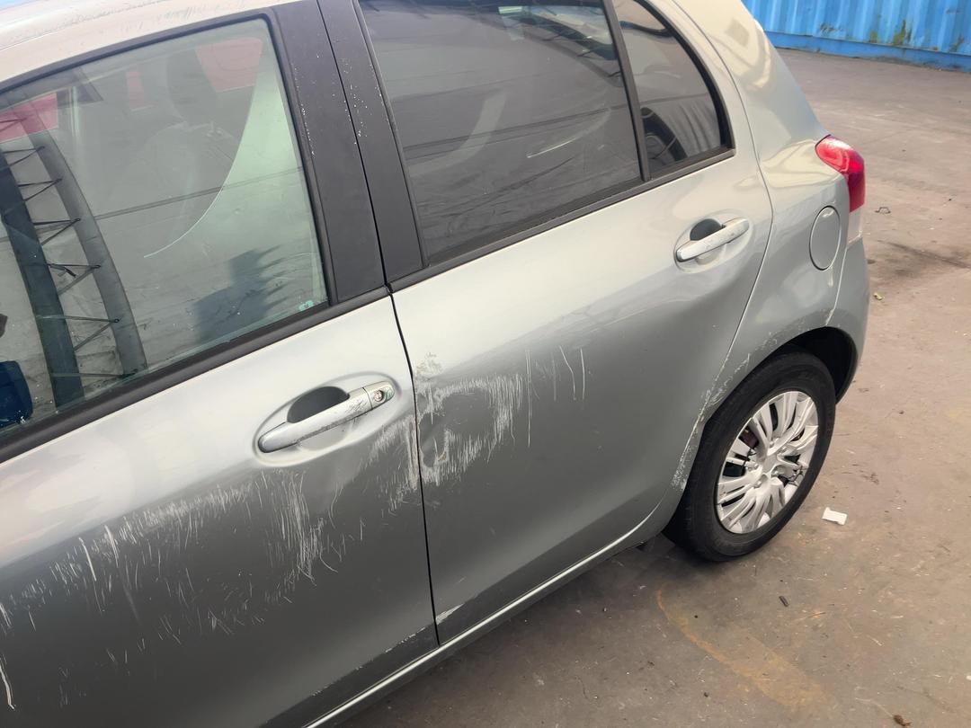 Photo '8' of Toyota Vitz Photo '8' of Toyota Vitz