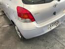 Thumbnail '6' of Toyota Vitz