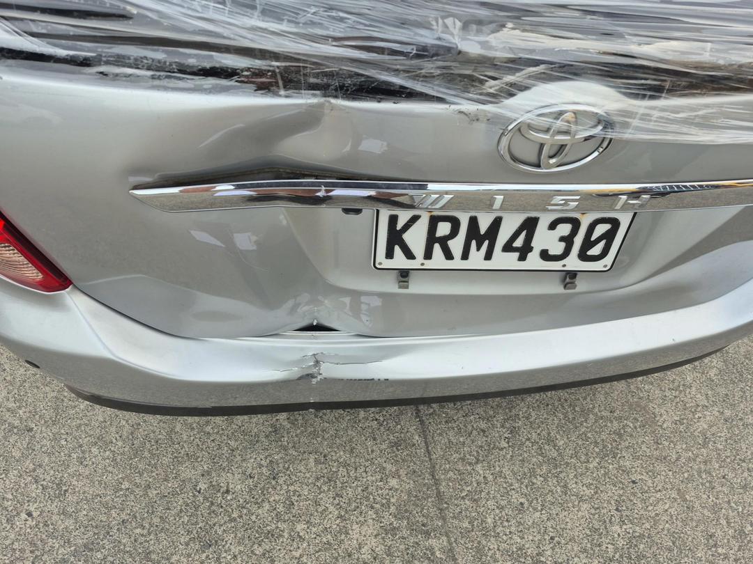 Photo '6' of Toyota Wish