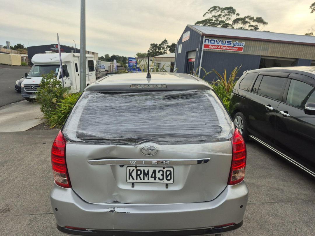 Photo '4' of Toyota Wish