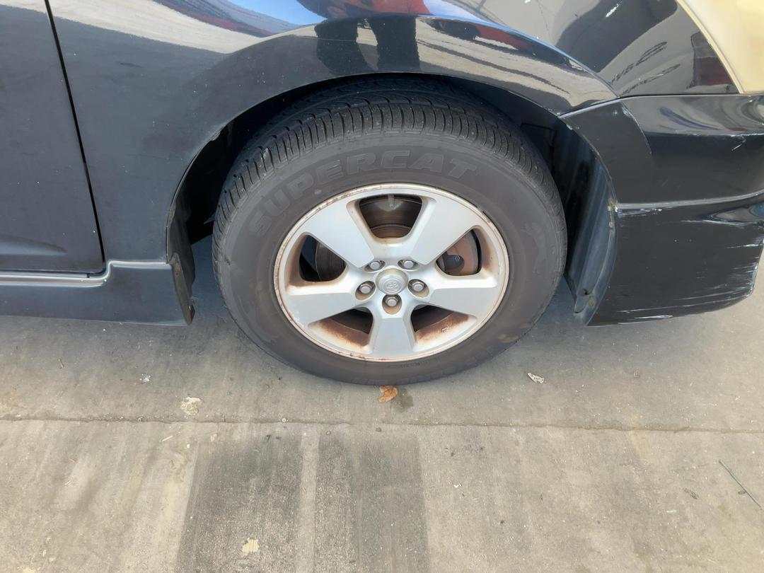 Photo '2' of Toyota Wish