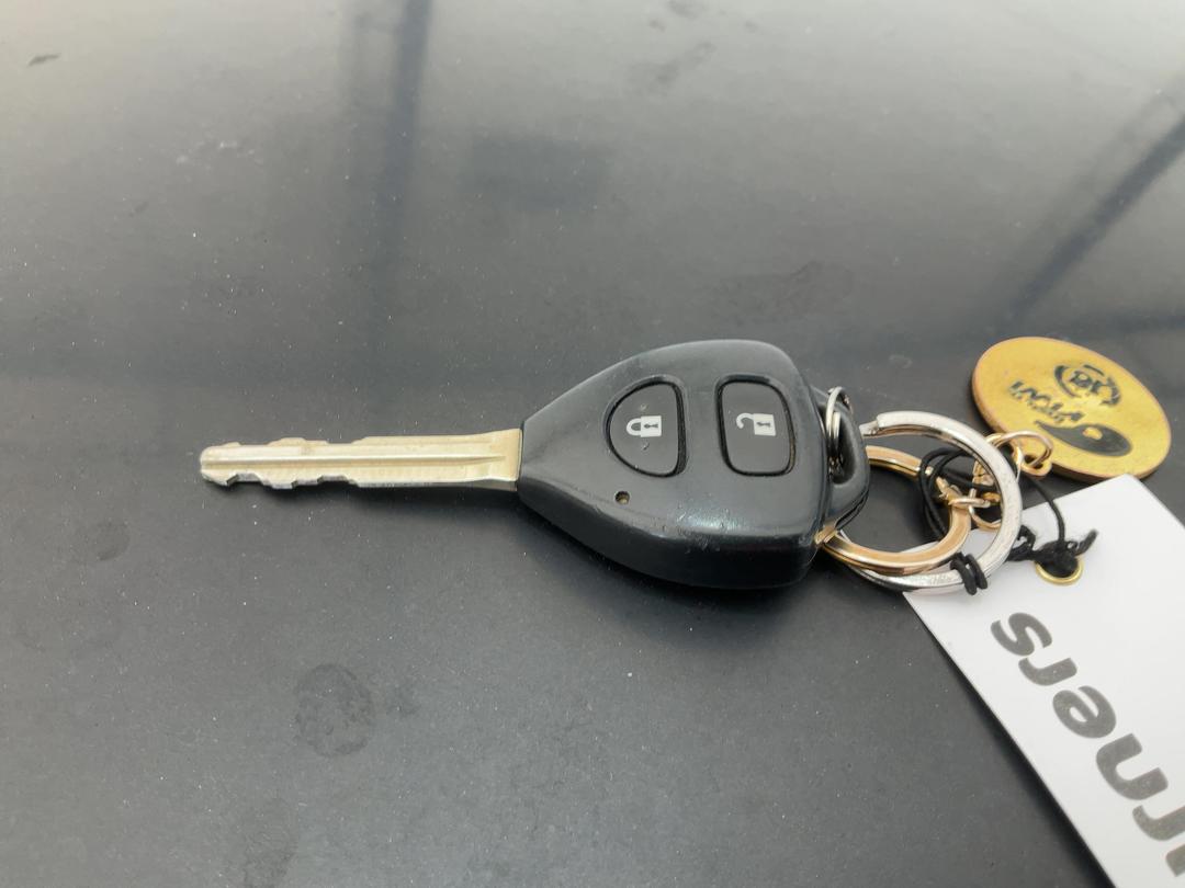 Photo '29' of Toyota Wish