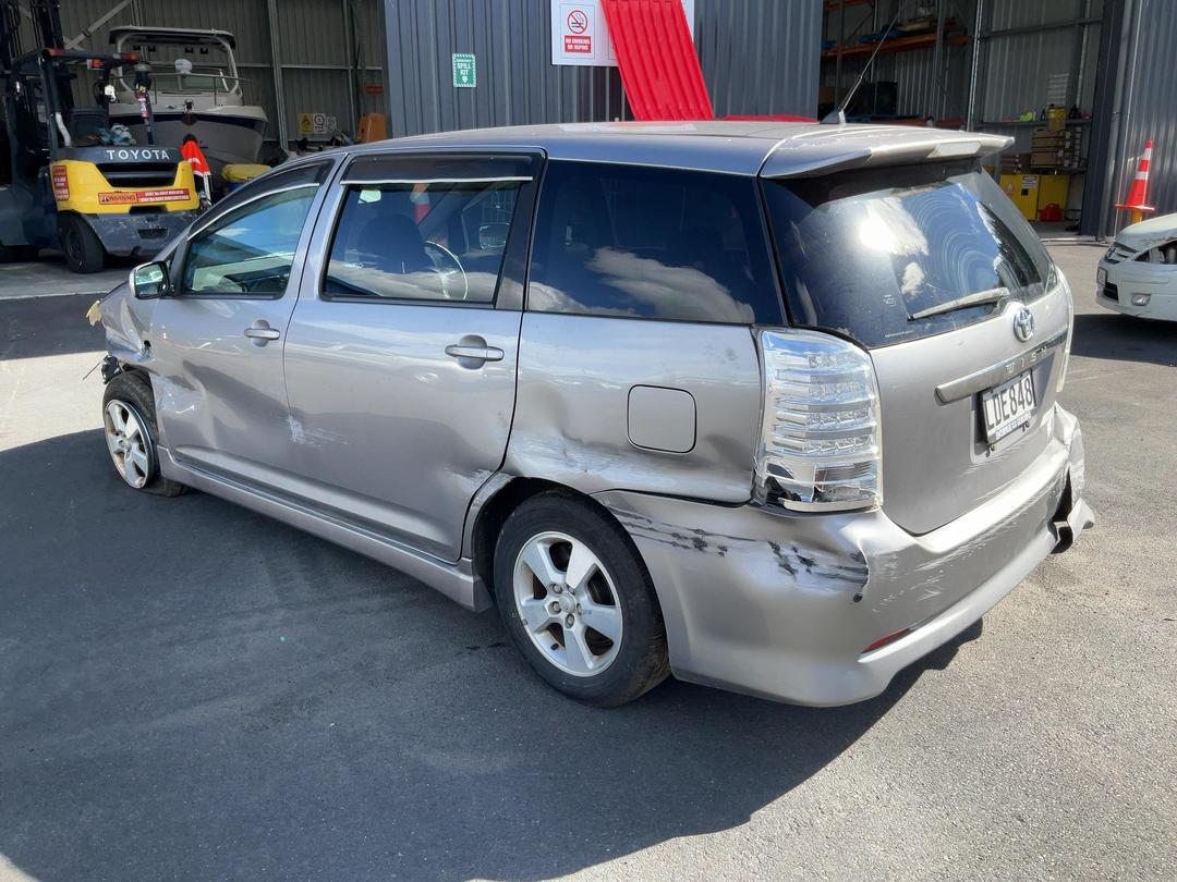 Photo '5' of Toyota Wish