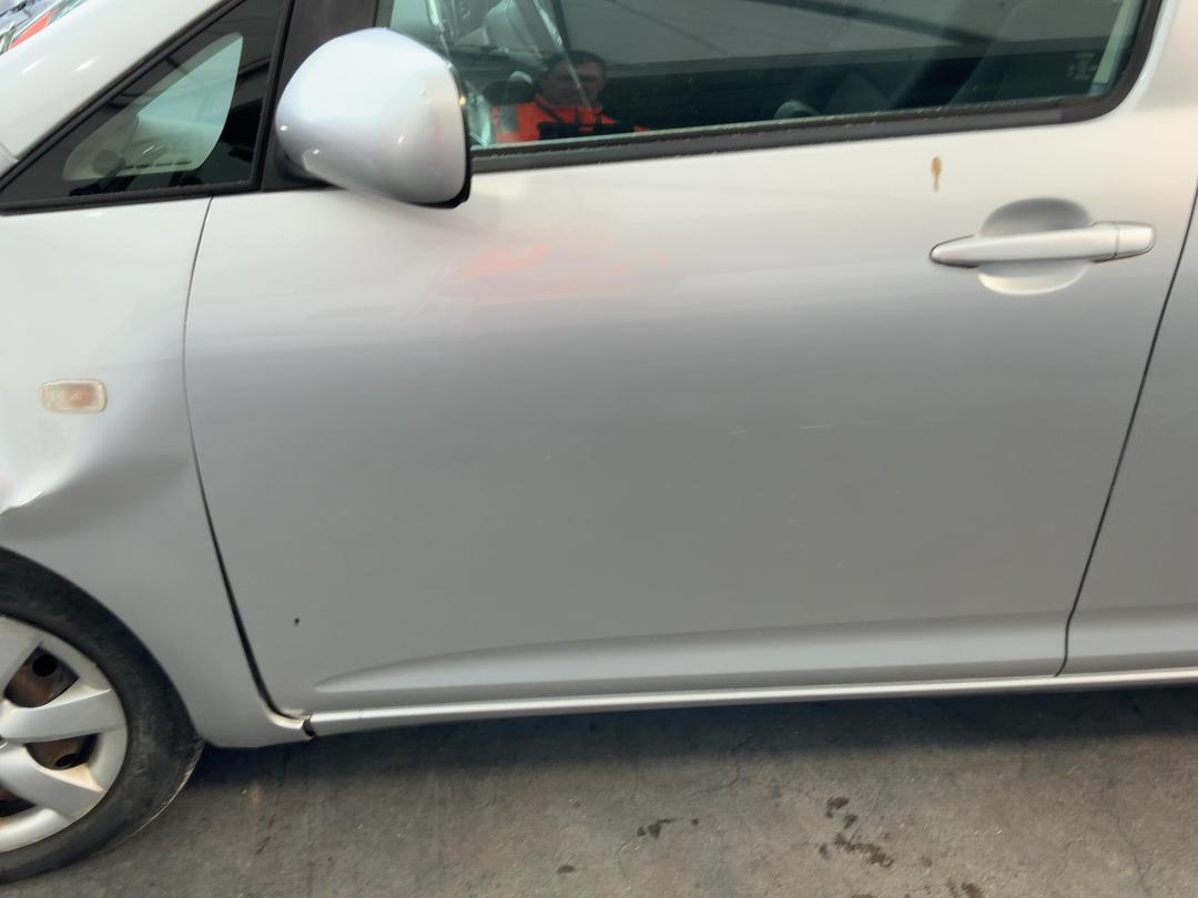 Photo '9' of Toyota Wish Photo '9' of Toyota Wish
