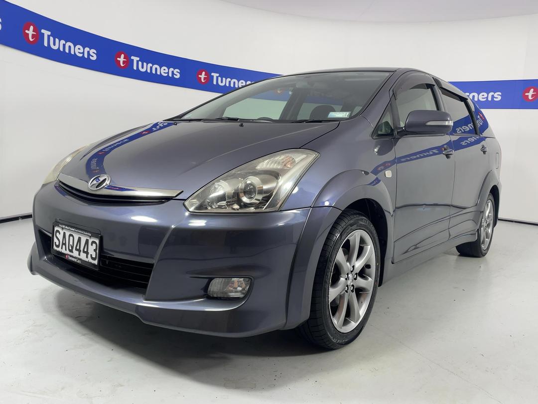 Photo '4' of Toyota Wish