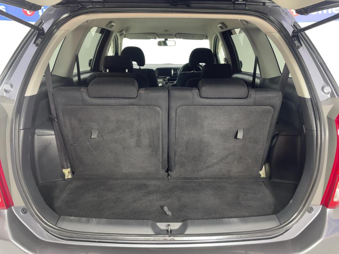 Photo '14' of Toyota Wish