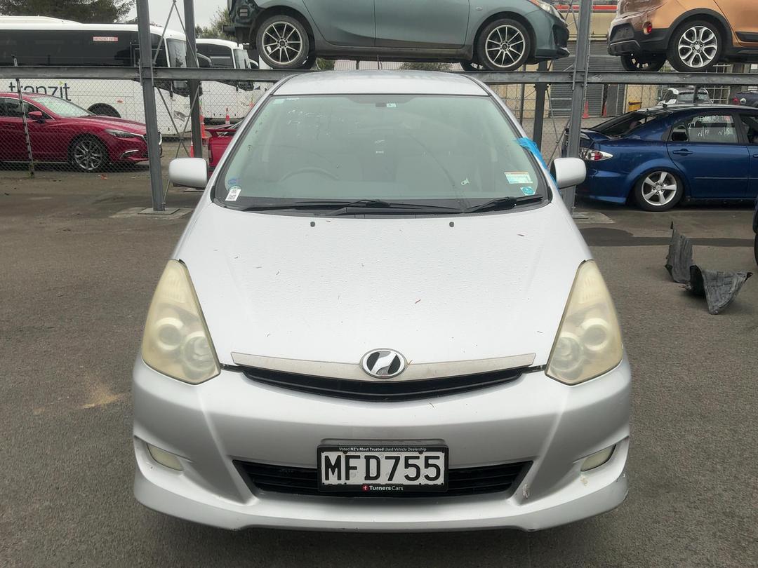 Photo '3' of Toyota Wish