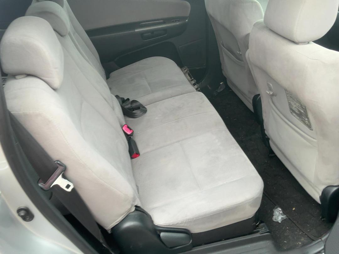 Photo '14' of Toyota Wish