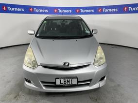 Photo '2' of Toyota Wish