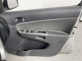 Photo '15' of Toyota Wish