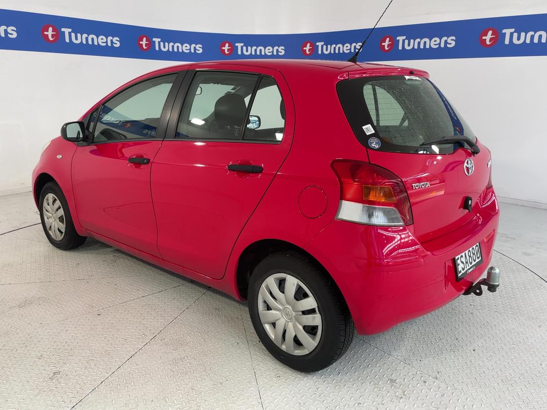 Photo '5' of Toyota Yaris