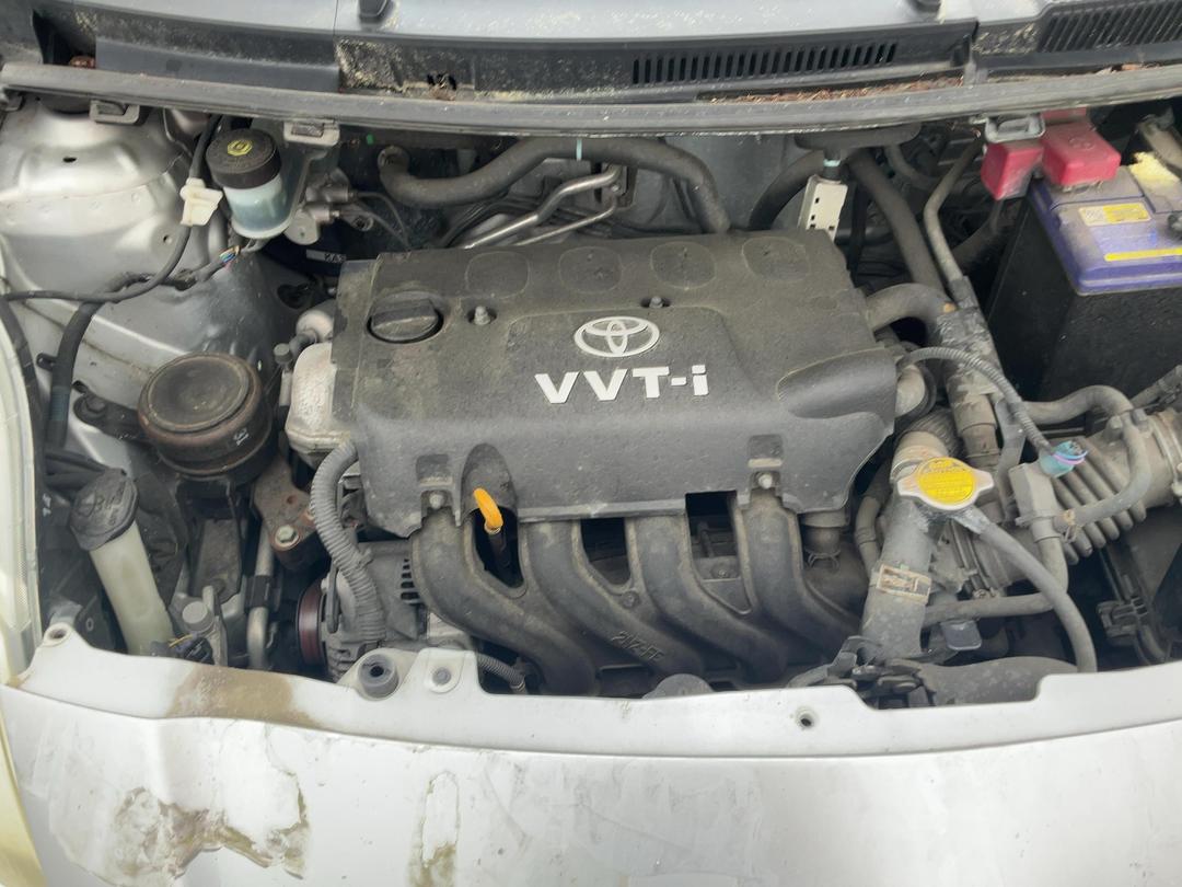 Photo '2' of Toyota Yaris Photo '2' of Toyota Yaris