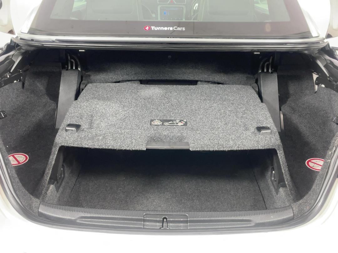Photo '14' of Volkswagen EOS