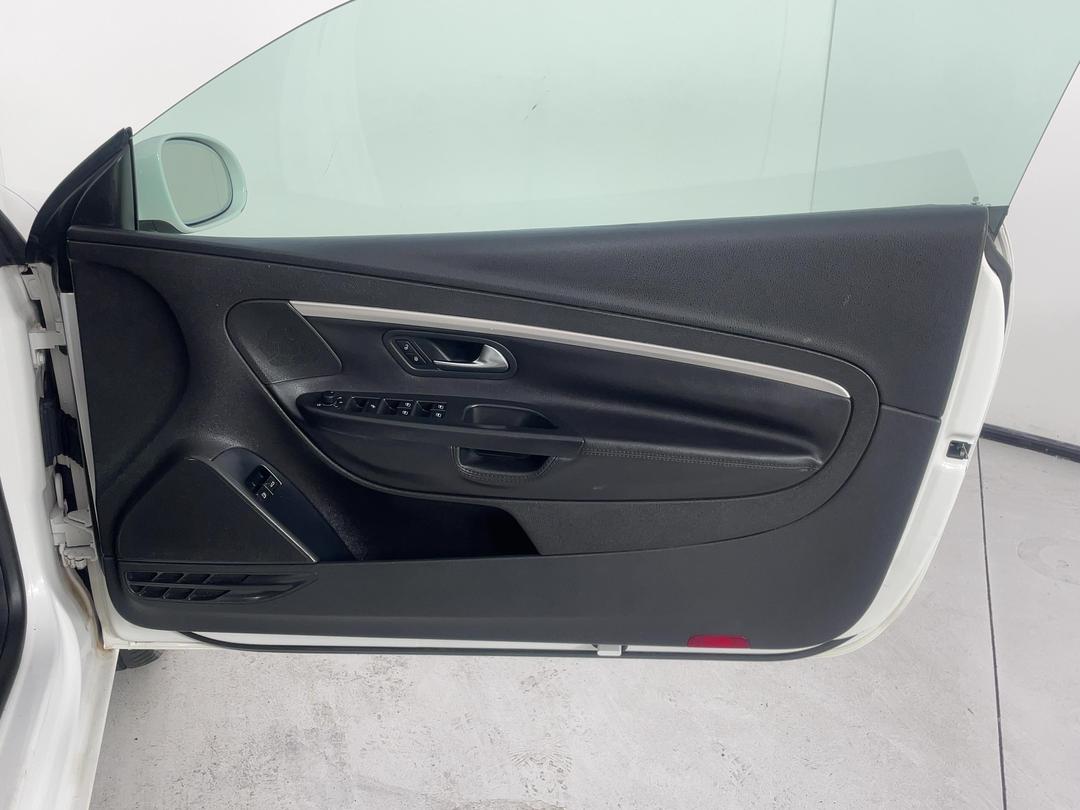 Photo '15' of Volkswagen EOS