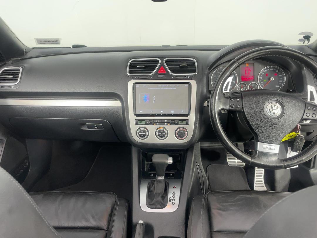 Photo '17' of Volkswagen EOS