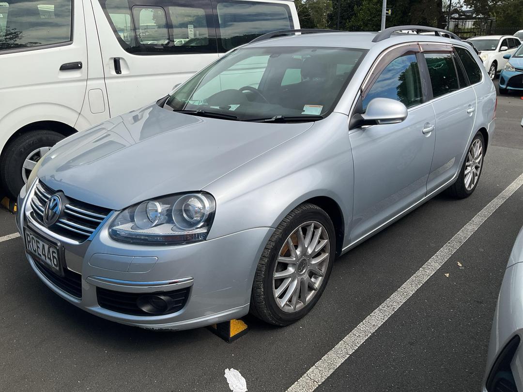 Photo '3' of Volkswagen Golf 2.0 TSI