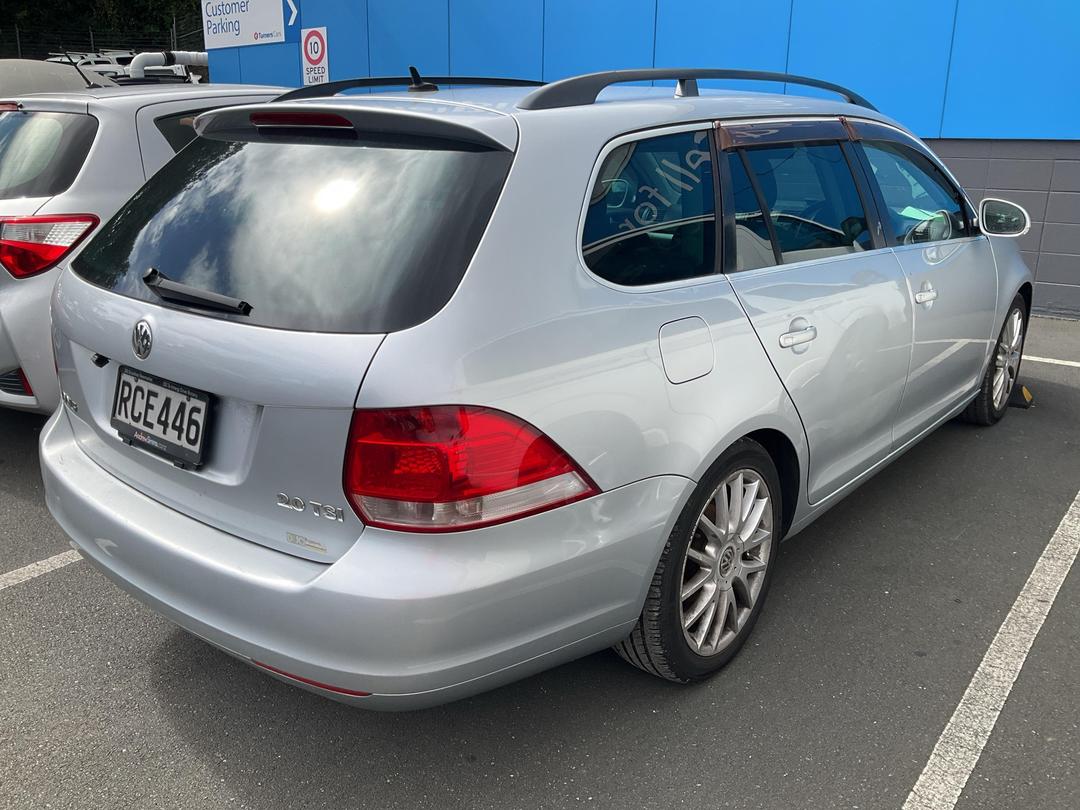 Photo '4' of Volkswagen Golf 2.0 TSI