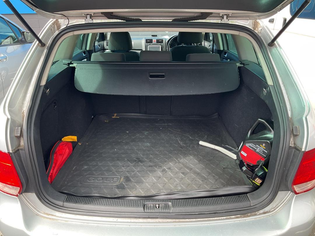 Photo '8' of Volkswagen Golf 2.0 TSI